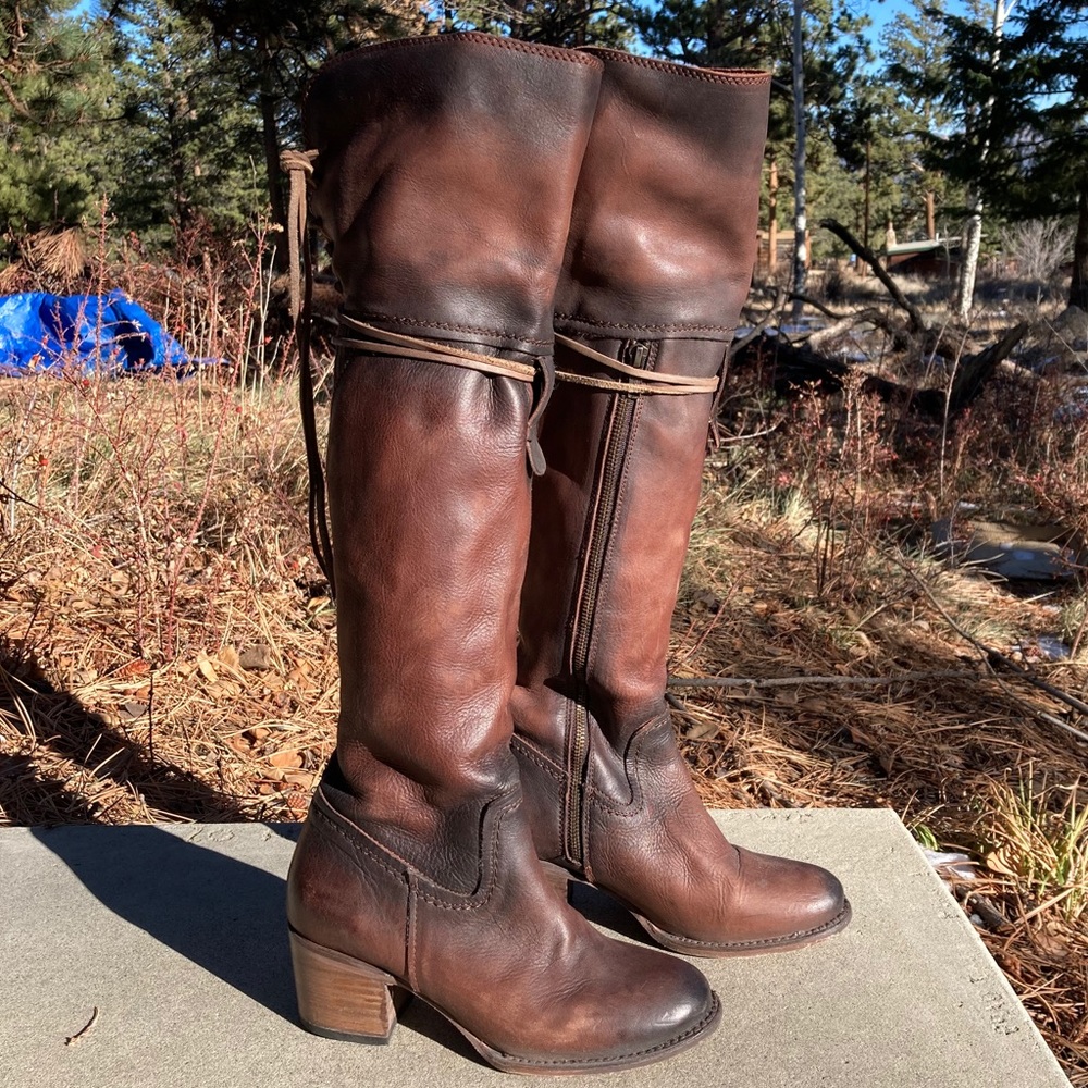 Freebird Carolina size 8 boots